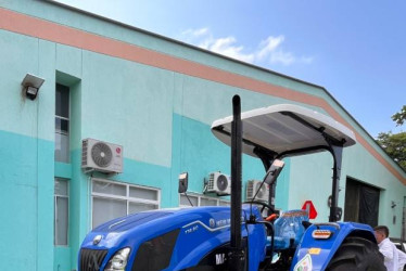 Fotos I Cortesía Sena I LAPATRIA  Maquinaría agrícola llegó a fortalecer los procesos formativos para aprendices. El año pasado les entregaron un bus con ascensor para personas con discapacidad o movilidad reducida y una camioneta 4x4.