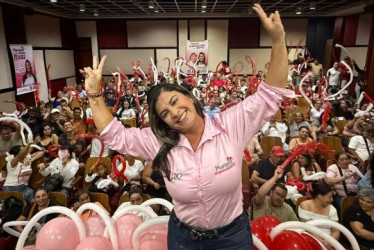 Desde que anunció su aspiración, Mariana Grajales no ha dejado de reunirse con la gente y escuchar sus necesidades.