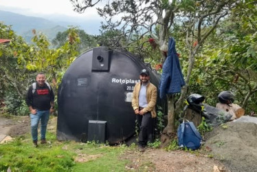 El tanque para el tratamiento de las aguas residuales está listo para su instalación en El Horro (Anserma)