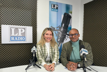 Sandra Patricia Álvarez Castro, secretaria de Integración y Desarrollo Social de Caldas, y Alex Enrique Tapia Maturana, jefe de la Unidad de Políticas Públicas de Caldas.