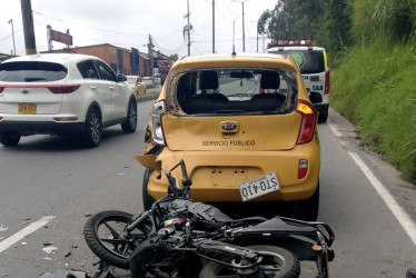 El choque de este lunes en Manizales.