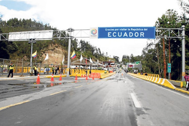 La Asociación de Transporte Pesado de la provincia de Carchi ha convocado a una protesta para hoy porque "se ha reducido el trabajo en un 95 %", de acuerdo a su presidente, Carlos Bastidas.