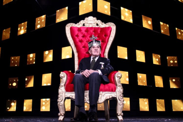 Así sorprendieron en Sábados Felices al humorista Hugo Patiño, el “Príncipe de Marulanda”