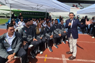 El alcalde de Manizales, Jorge Eduardo Rojas, le agradeció públicamente al Concejo por autorizar los recursos para cambiar el techo del estadio Palogrande.