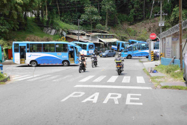 Piden señalización en la via a Villapilar