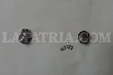 En la fachada de la vivienda quedaron las marcas de los disparos.