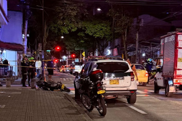 En la tarde del lunes (2 de marzo) en la carrera 8 con calle 28 de Pereira, asesinaron a un hombre conocido con el alias de Papá bazuco. Los sicarios huyeron en moto
