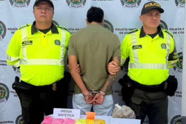 Droga sintética y éxtasis fueron hallados dentro de un camión en zona rural de Filandia durante un operativo de control de la Policía.