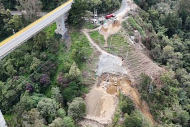 La obra del puente Perales hace parte de las intervenciones para fortalecer la conectividad entre el centro y el suroccidente del país.