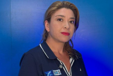 María Yuliana Giraldo, candidata a la Cámara, durante su visita a LA PATRIA. 