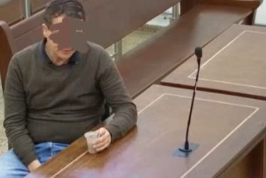 Foto| LA PATRIA  El hombre, pensionado de la Policía y estudiante de derecho, es señalado de varios episodios en los que habría maltratado de todas las formas a su pareja sentimental, funcionaria de una universidad de la capital caldense.