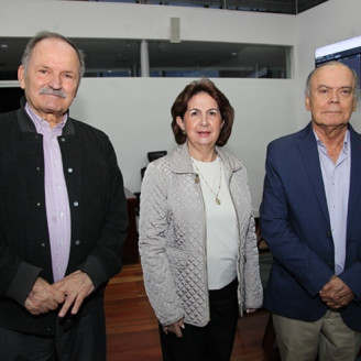 Fotos | Argemiro Idárraga | LA PATRIA Gonzalo Duque, Patricia Uribe Mejía y Albeiro Valencia.