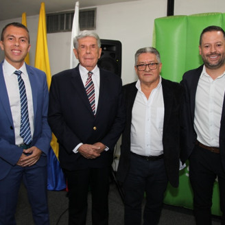 Alexánder León, Gustavo Moreno Jaramillo, Fabio Aristizábal Gómez y Andrés Duque Osorio.