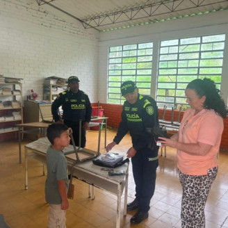 Solidaridad con alumno Foto | Cortesía | LA PATRIA