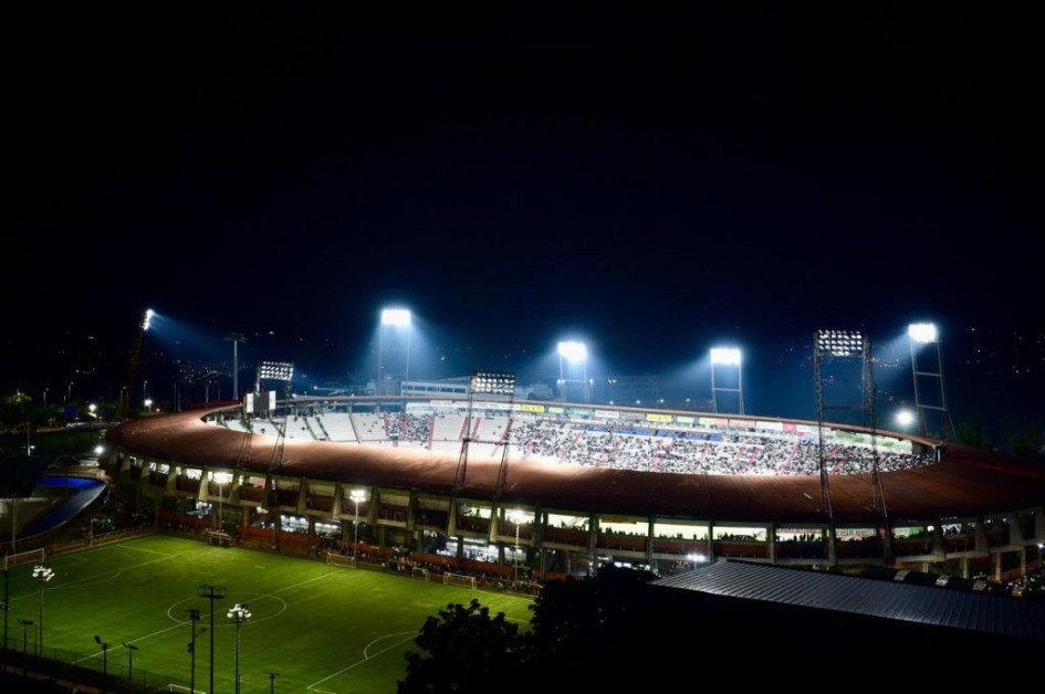 Efectos especiales, destellos al ritmo de la música y más potencia: el estadio Palogrande alista su nuevo show de luces para la noche de este martes (6 de enero), durante los Juegos Piromusicales, programados para las 7:00 p. m.