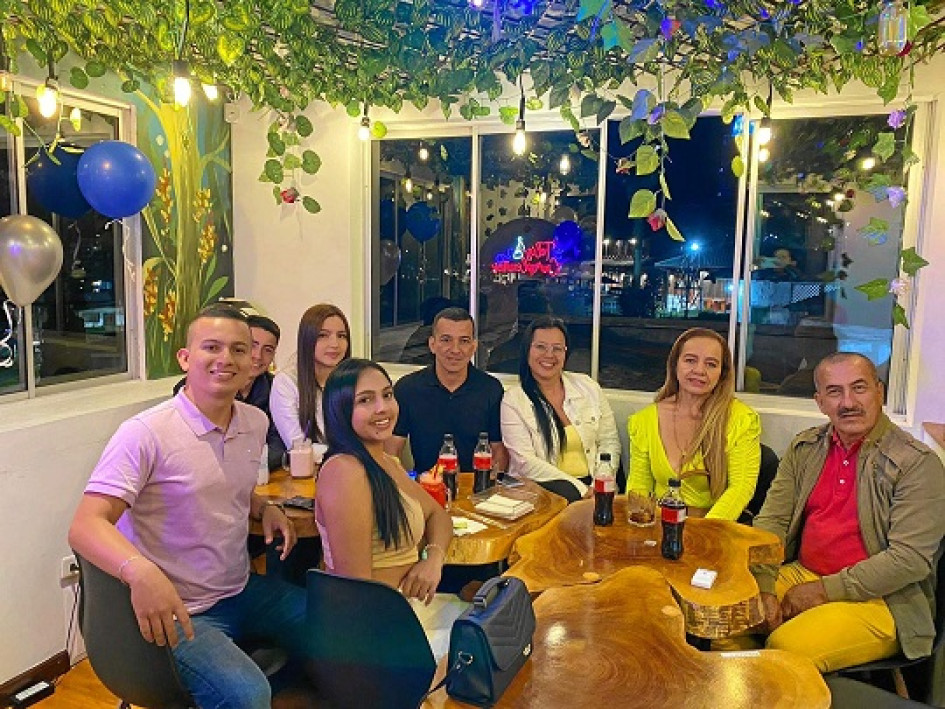 Foto| Cortesía | LA PATRIA María Antonia Quintero, Juan Esteban Gil, Luis Rubio, Laura Rubio, Diego Rubio, Constanza Carranza, Gloria Rodríguez y Luis Antonio Carranza.