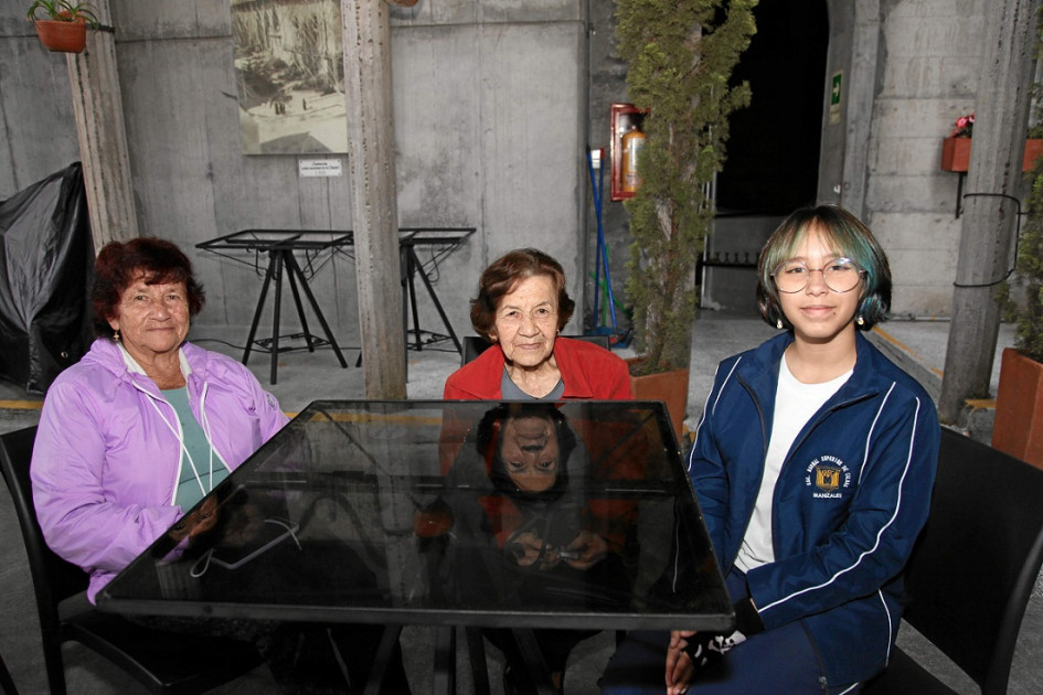 Foto | Argemiro Idárraga | LA PATRIA María Fabiola González, Cecilia Flórez y Sarah Ellete Mesa