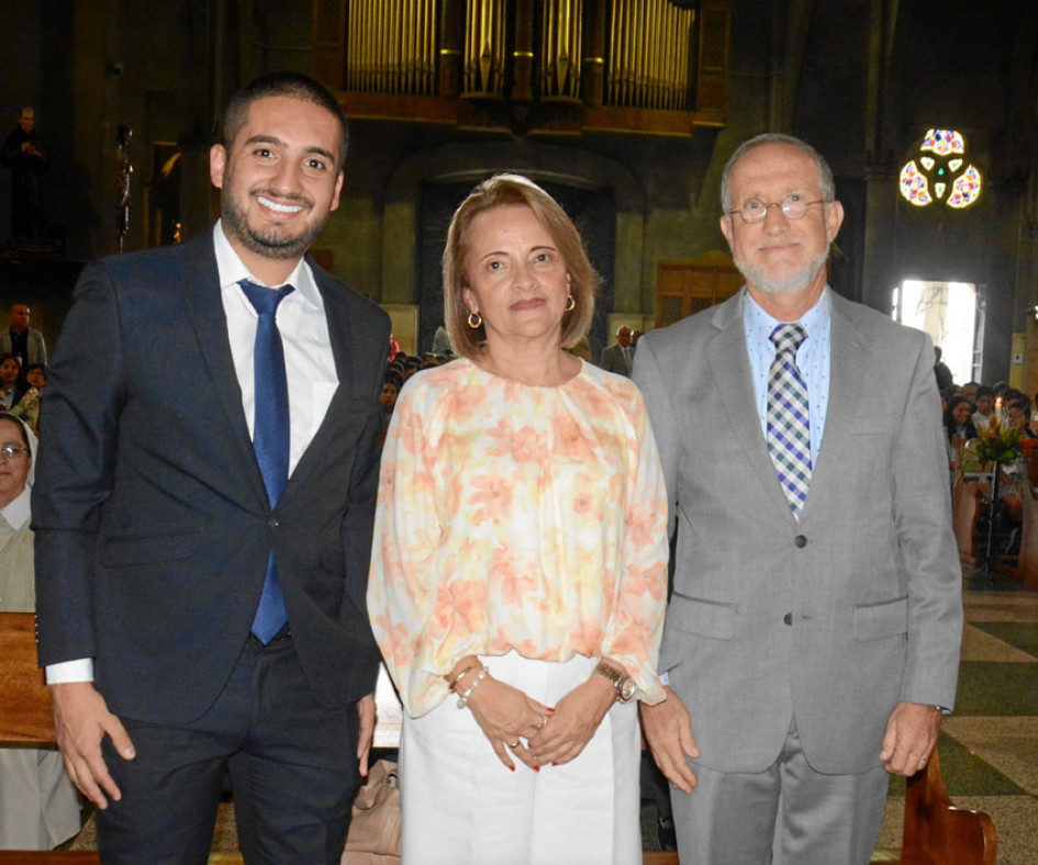 Sebastián Patiño, Clara Clemencia Castaño y Jaime Alberto Lara Pachón.