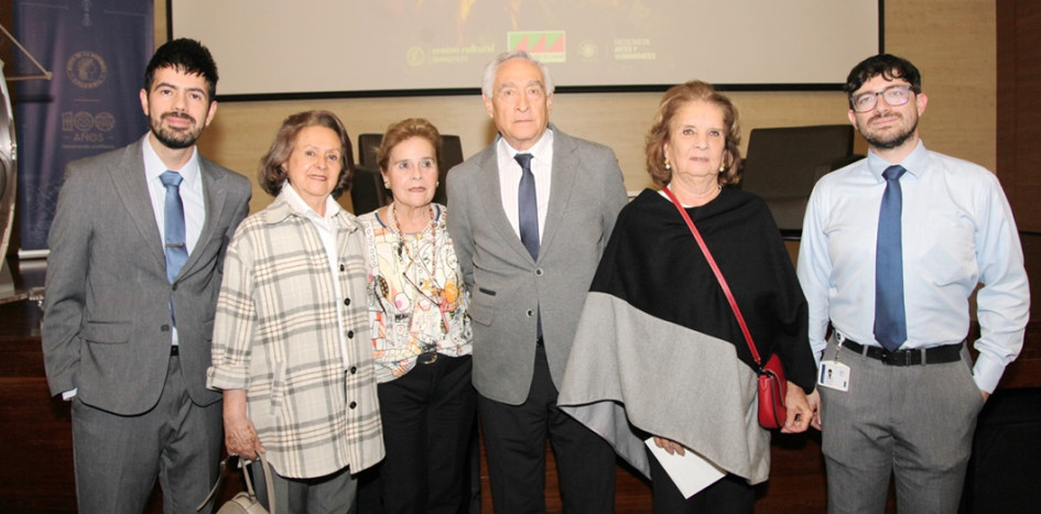 Fotos | Argemiro Idárraga | LA PATRIA Víctor Jurado, Esperanza Ramírez, Norma Giraldo, Gabriel Barreneche, Elvira Escobar de Restrepo y Juan Sebastián Rosas.
