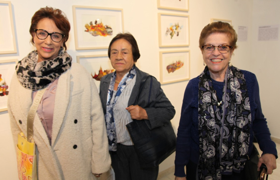 Margarita Montoya, Beatriz Valencia y Cecilia Duque.