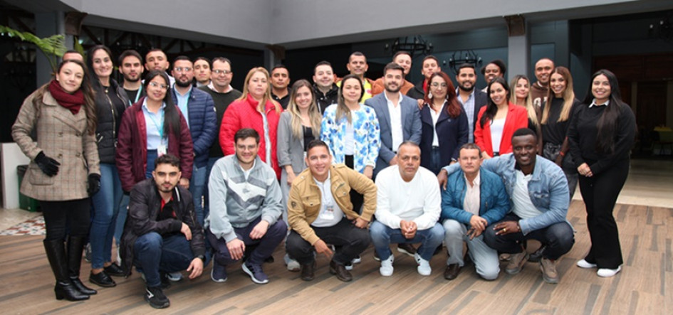 Grupo de asistentes.