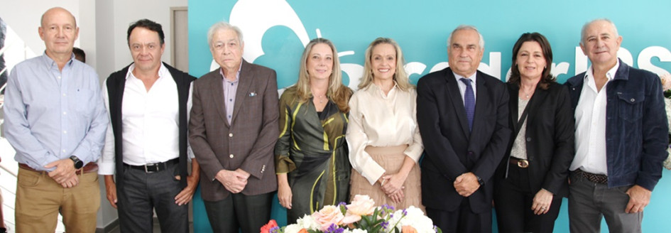 Carlos Eduardo Jaramillo, Néstor Buitrago, Juan David Peláez, Adriana Muñoz, Adriana Arango, Darío Gómez, Ángela Toro e Iván Darío Valencia.