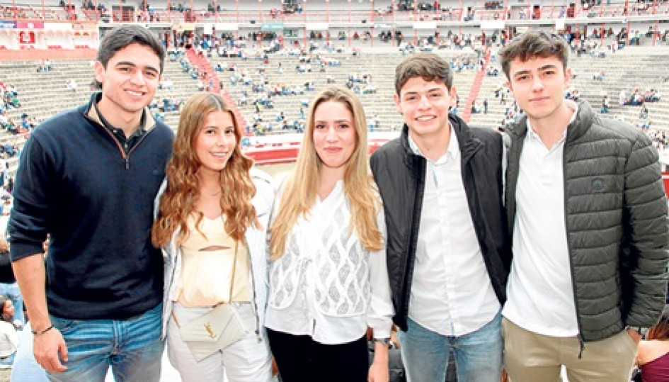 Juan Antonio Acosta, Mariana Bedoya, Matilde Arango, José Miguel Valderrama y Tomás Jiménez.