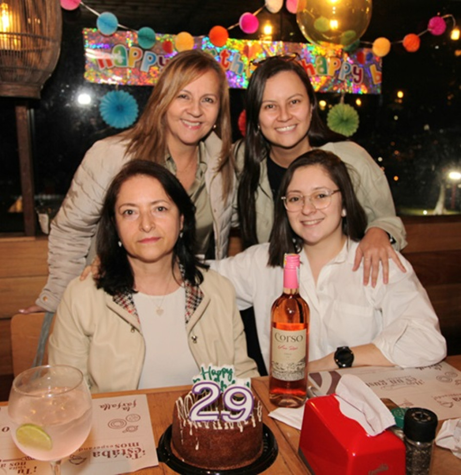 Foto | Argemiro Idárraga | LA PATRIA Gloria Elena Zuluaga, Daniela Ramírez, Heidy Patricia Rivera Serna y Laura López.