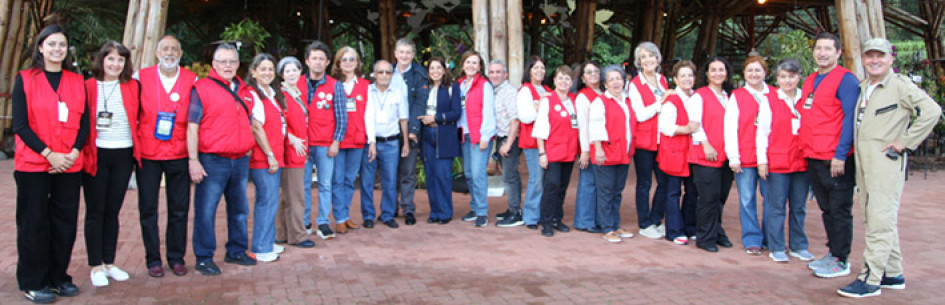 Miembros de la Asociación de Orquideología.