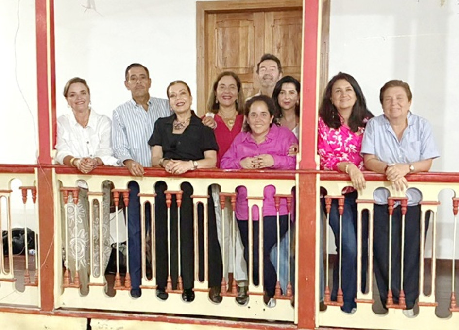 Martha Lucía Jaramillo Gutiérrez, Carlos Arturo Samur Nassar, Elsa Beatriz Duque Gutiérrez, Margarita María Jaramillo Gutiérrez, Natalia Navarro Jaramillo, María Clemencia Jaramillo Vargas, Constanza Borrero Palacio, Ana María Villegas Borrero y Francisco José Ocampo Palacio.