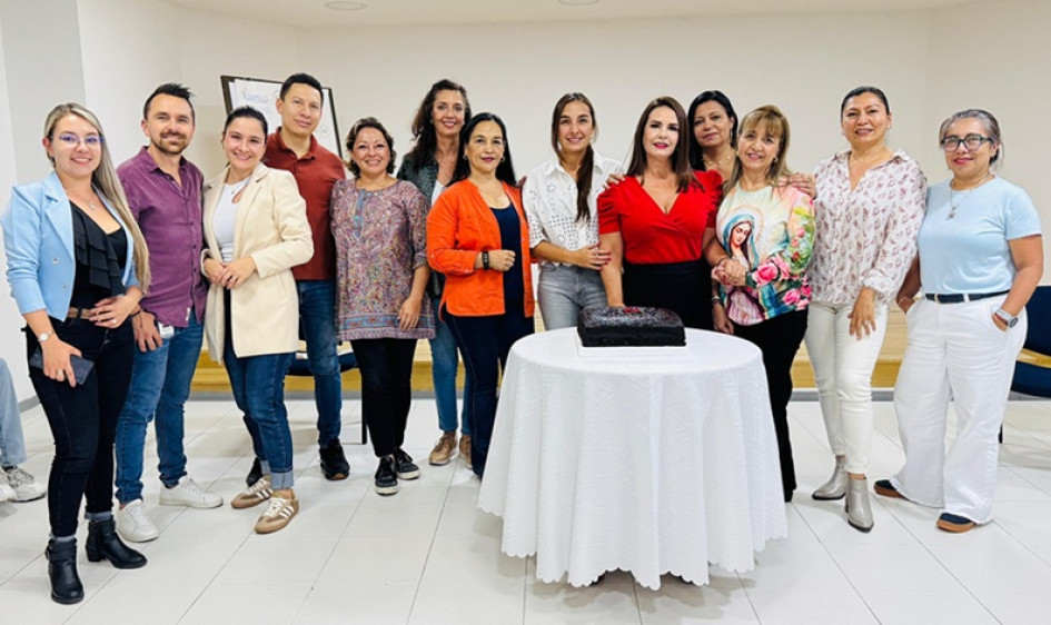 Tatiana Sánchez, Jonathan Casallas, Magda Alzate, Pablo Ríos, Eliana Rincón, María Victoria Betancur, Patricia García, Laura Rivera, Pilar Cardona, Eliza Peláez, María Patricia Orozco, Diana Toro y Valentina Arias.