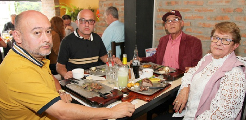 Fotografías | Argemiro Idárraga | LA PATRIA Roger Alarcón, Nelson Alarcón, Miltón Alarcón y Magnolia Alzate.