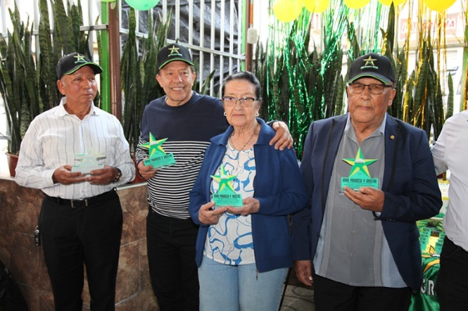 Silvio Ballesteros, José Hernán Patiño, María Doris Hernández y Simón Antonio Hernández.