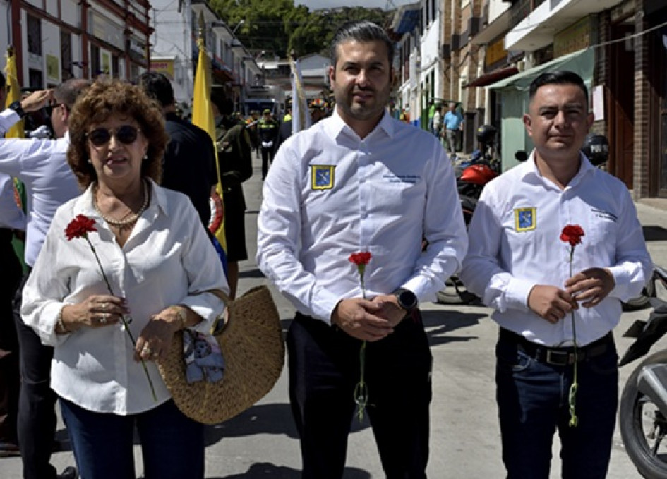 Fotos | Luis Fernando Rodríguez | LA PATRIA Germanía Gutiérrez, Manuel Fermín Giraldo y Franklin Andrés Henao.