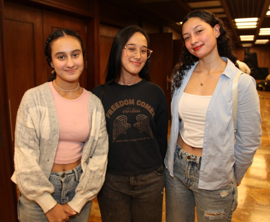 Sofía Arce, Sara Arce y Thalia Gallego.