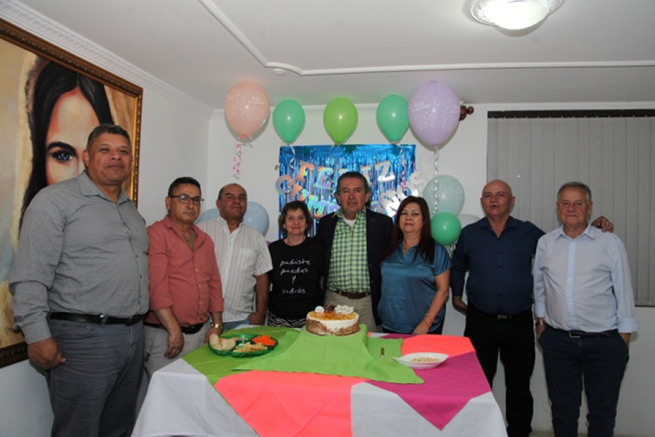 Héctor Jaime Ríos, Jorge Eliécer Valencia, Fernando Echeverri, Amanda Torres De Mascarín, Demetrio Antonio Arango Giraldo, Blanca Nidia Quintero Vergara, Jorge Hernán Correa y Eugenio Mascarín.