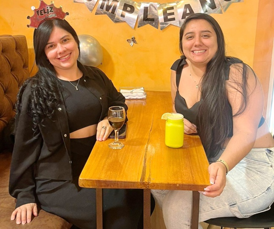 Ana María Franco festejó sus 25 años en compañía de sus seres queridos.