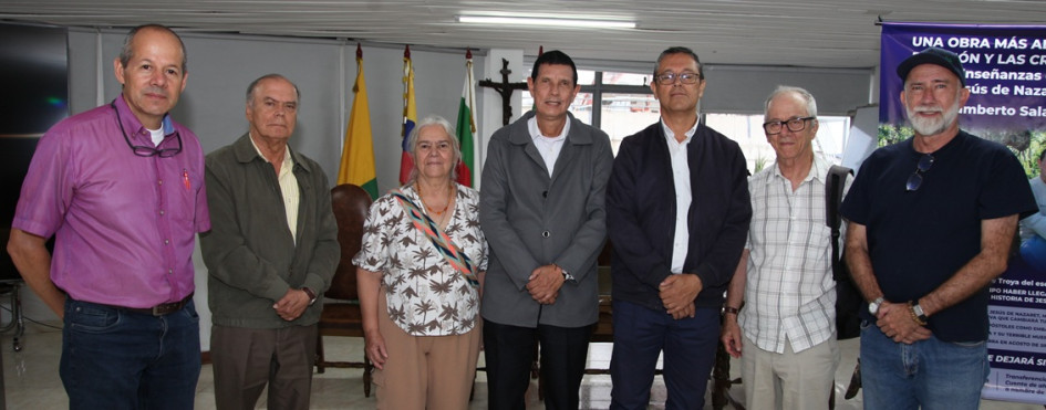Jaime Albero Galeano, Albeiro Valencia Llano, Martha Beatriz Ramírez, Huberto Salazar, Luis Fernando Sánchez, Alfredo Jaramillo y Anibal Bustamante.