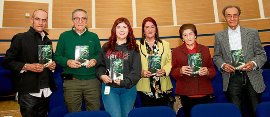 José González, Francisco Cardona, Catalina Solano, Teresa González, Olga González y Alonso González.