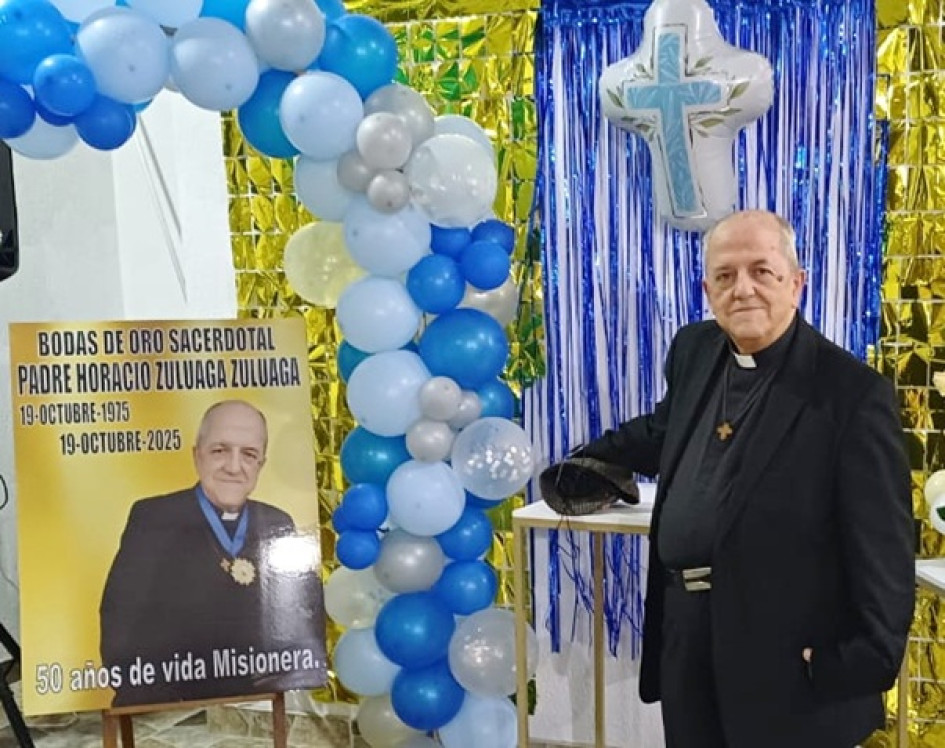 La comunidad católica asistió a la eucaristía que presidió el sacerdote samaneño Horacio Zuluaga Zuluaga, quien cumplió 50 años de vida sacerdotal.