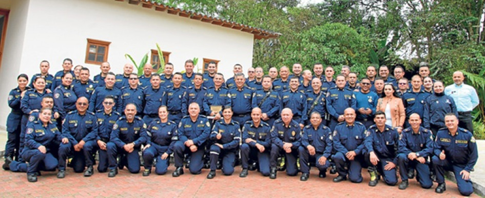 Fotos | Argemiro Idárraga | LA PATRIA Integrantes del Cuerpo de Bomberos de Manizales durante la conmemoración de sus 100 años de servicio a la comunidad.