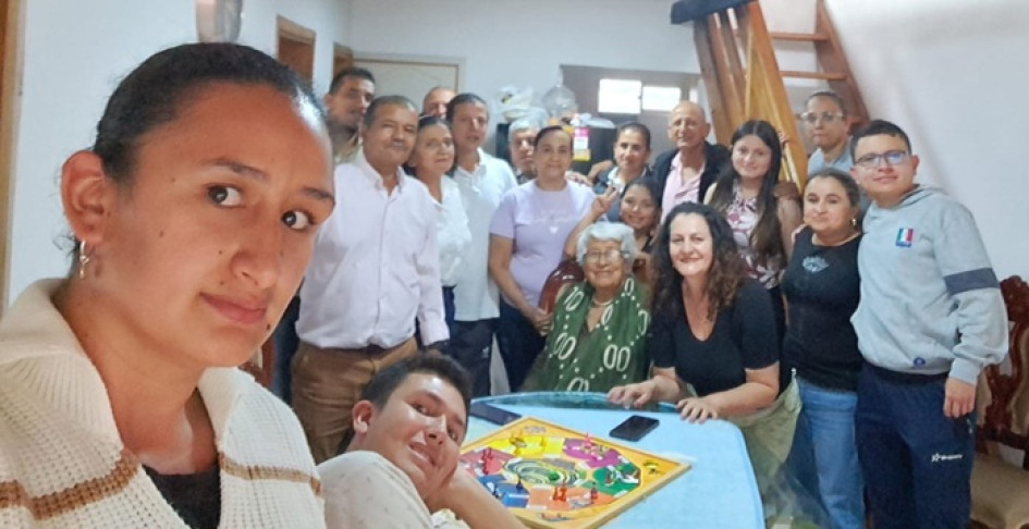 Foto | LA PATRIA  Teodolina Galvis festejó en compañía de su familia sus 90 años de vida.