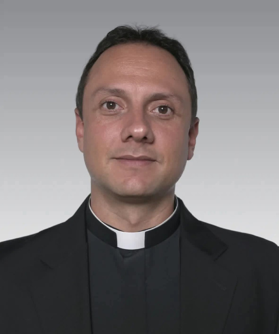 Foto | Óscar Yhony Restrepo | LA PATRIA El presbítero Juan Felipe Hoyos Suárez es el nuevo vicario de la parroquia San José de Pácora. La comunidad le da un saludo de acogida y le desea éxitos en su labor pastoral como nuevo vicario.