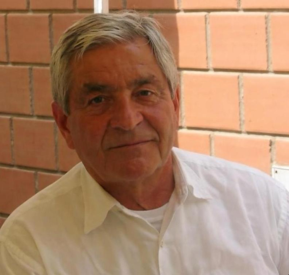 Gilberto Giraldo Lodoño falleció en la madrugada del pasado miércoles 18 de febrero. Giraldo Lodoño era natural de Anserma (Caldas), tenía 74 años, fue funcionario del Comité de Cafeteros de Anserma y era miembro del Club Rotario.