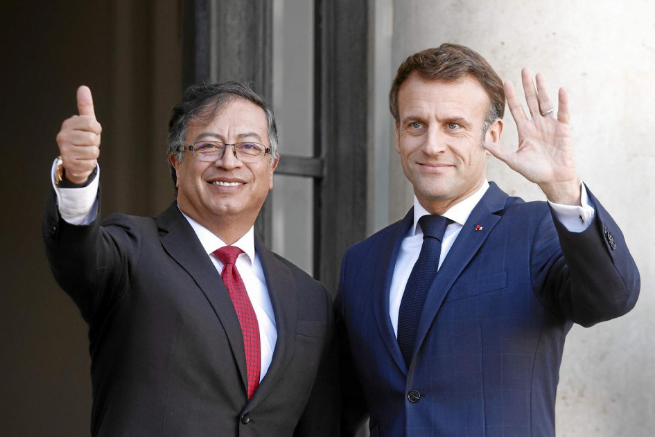 Foto | EFE | LA PATRIA Emmanuel Macron recibió ayer a Gustavo Petro en el Palacio del Elíseo de París. El presidente colombiano confirmó que la reforma agraria será cofinanciada con cooperación internacional. Se creará un fondo multidonantes impulsado por el Gobierno de Francia para impulsar la implementación del acuerdo de paz.