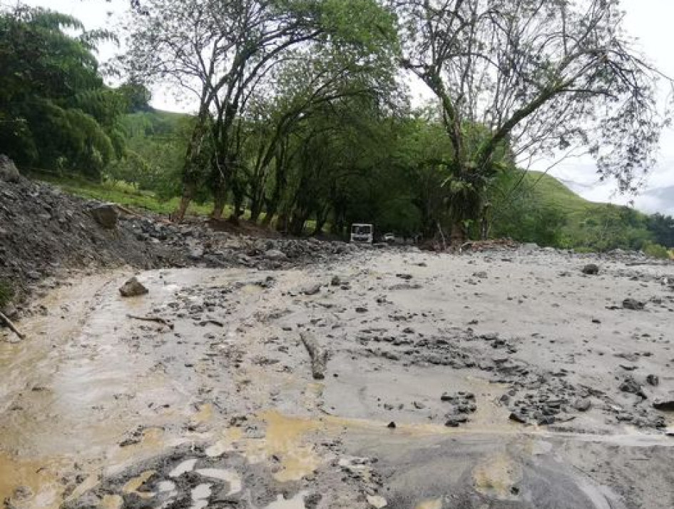 Vía La Felisa-La Merced.