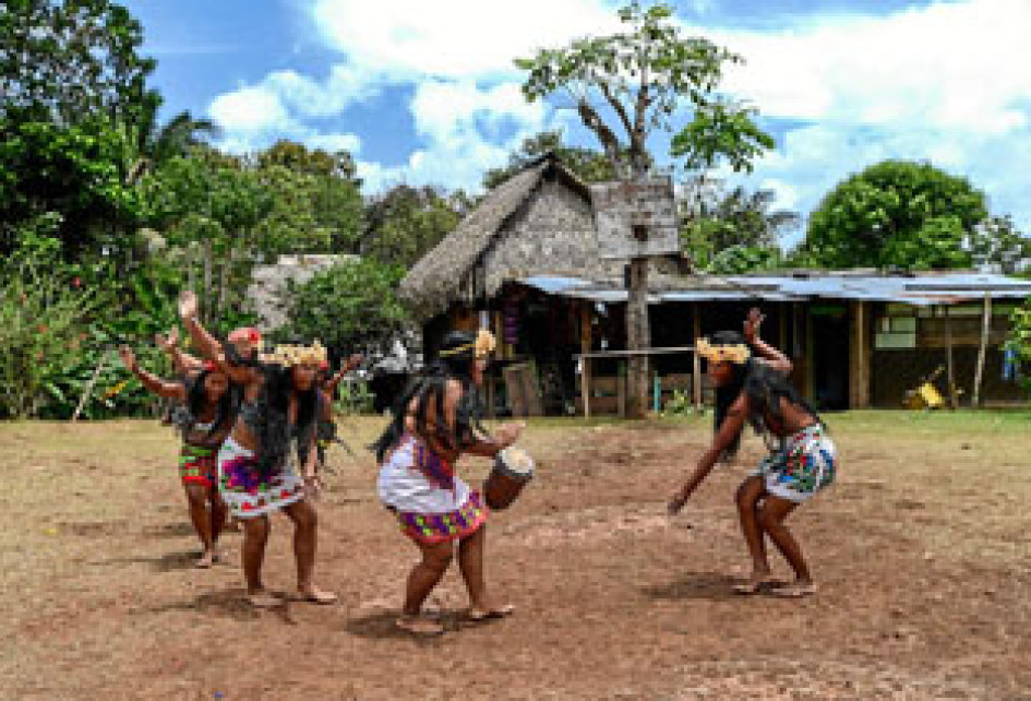 Luisa Fernanda Ruiz, doctora en Salud Pública, realizó una investigación para entender las relaciones entre el conflicto armado y la salud mental de los emberá.