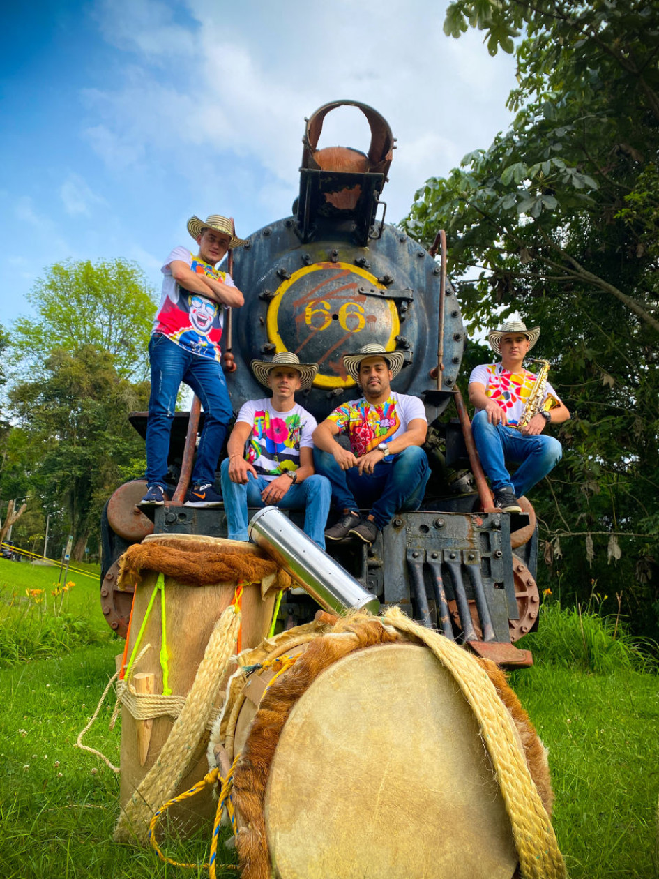 Chirimía rumba, son y sabor