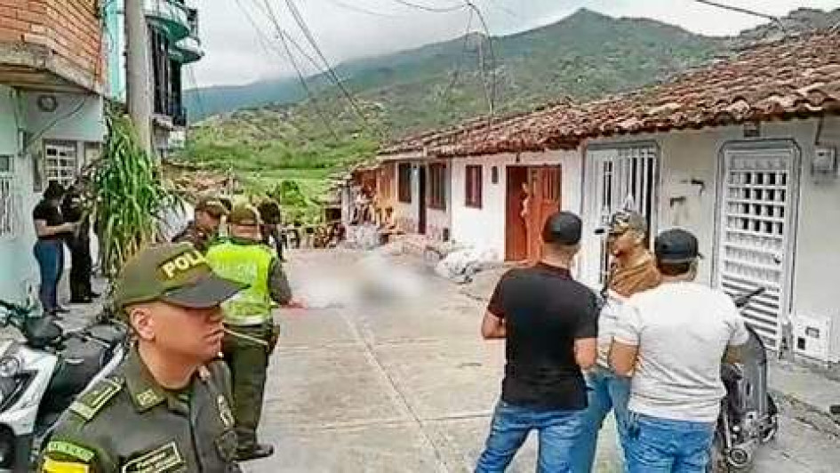 Foto | @StephBatesPress | LA PATRIA  El Instituto de Estudios para el Desarrollo y la Paz (Indepaz) reportó que la masacre de La Unión es la quinta cometida en lo que va corrido del año en Colombia.