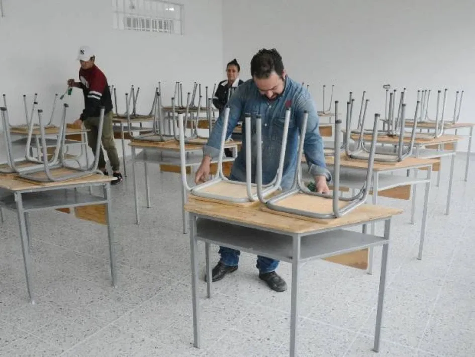 La escuela Julio Zuluaga tuvo renovación de pies a cabeza. Intervinieron pisos, paredes, techos, entre otros espacios.